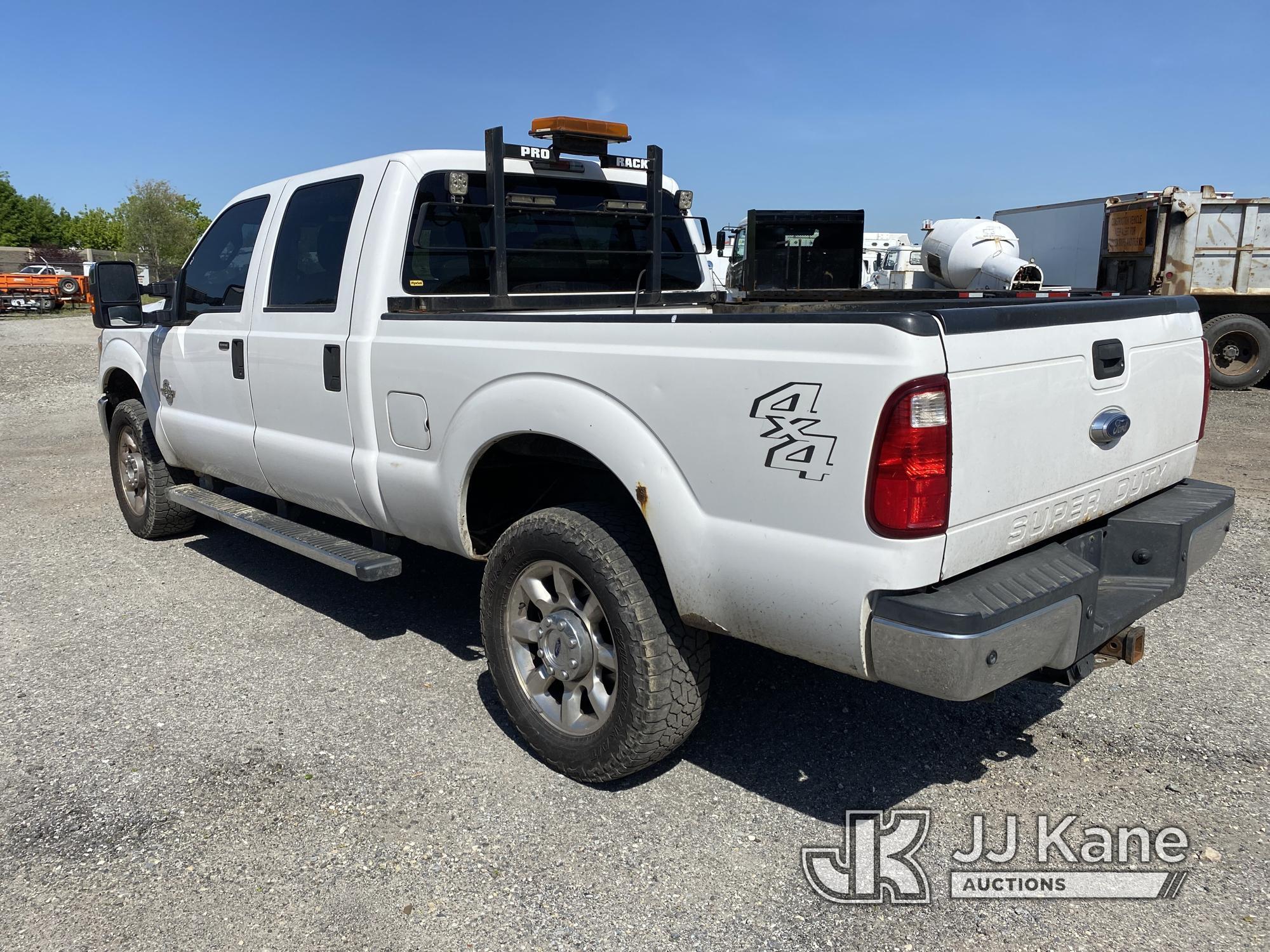 (Plymouth Meeting, PA) 2013 Ford F250 4x4 Crew-Cab Pickup Truck Runs & Moves, Body & Rust Damage