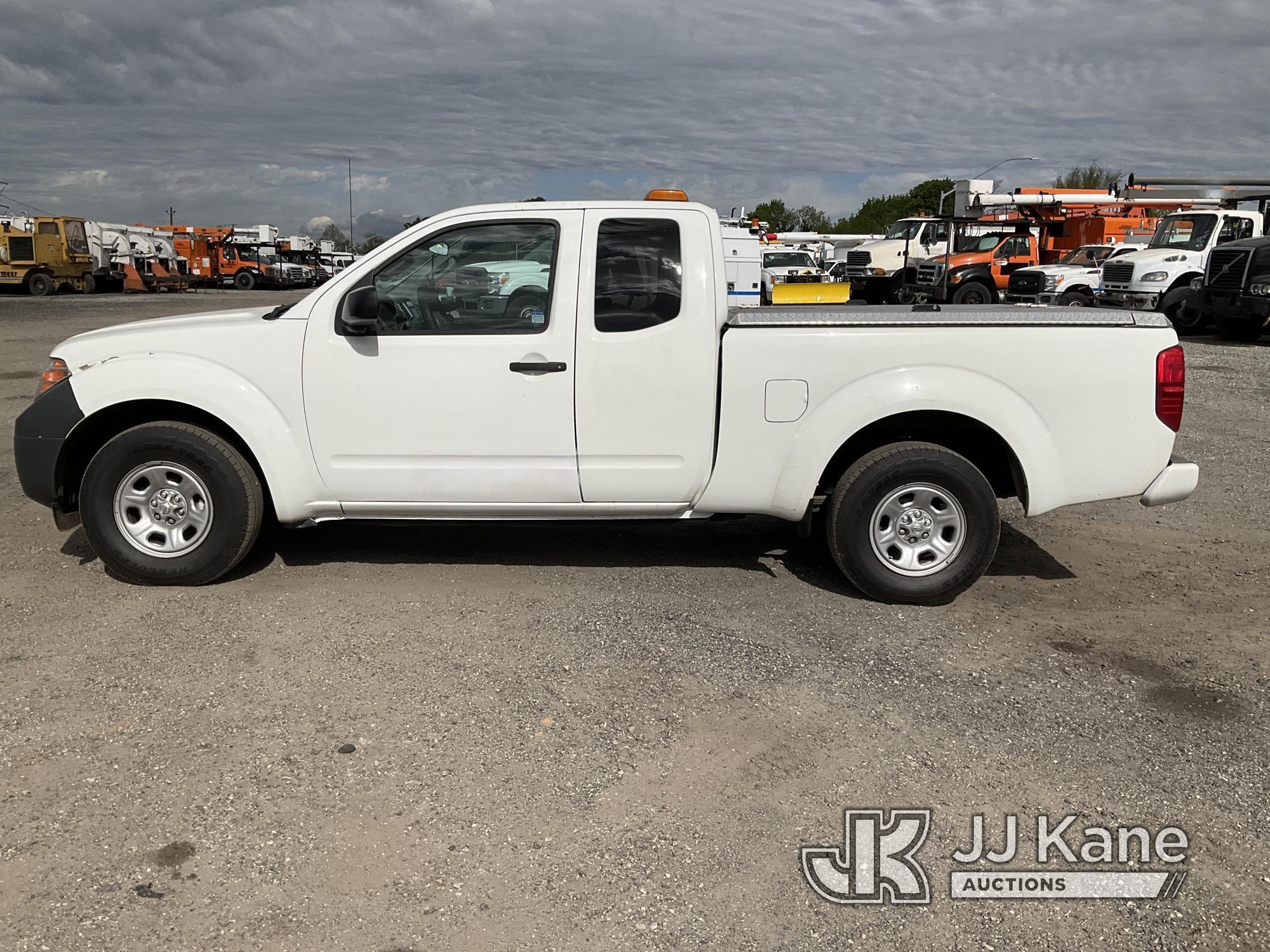 (Plymouth Meeting, PA) 2017 Nissan Frontier Extended-Cab Pickup Truck Runs & Moves, Body & Rust Dama