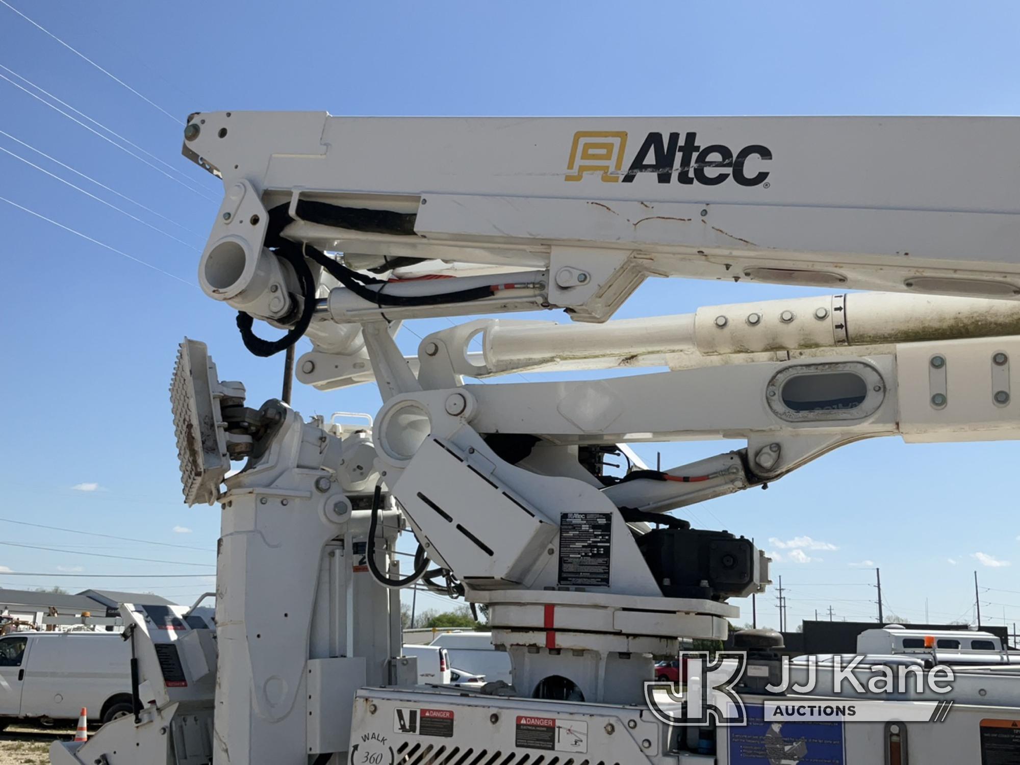 (Charlotte, MI) Altec TDA58, Articulating & Telescopic Bucket mounted on 2019 Altec TDA58 Crawler Ba