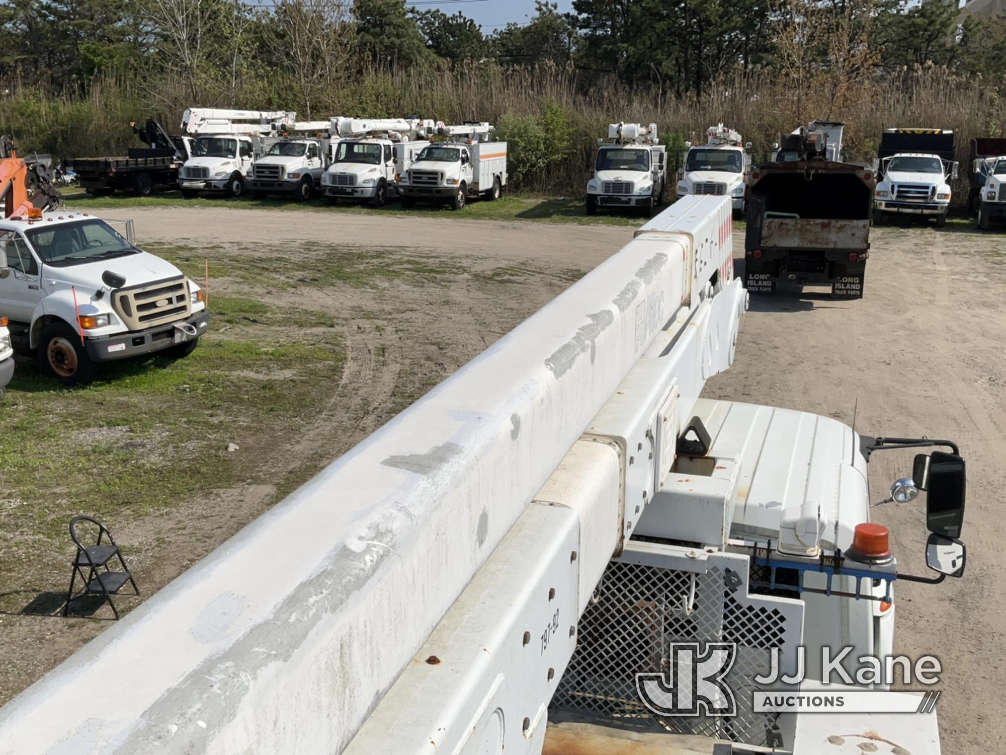 (Bellport, NY) Altec A55E-OC, Material Handling Bucket Truck rear mounted on 2009 International 4400