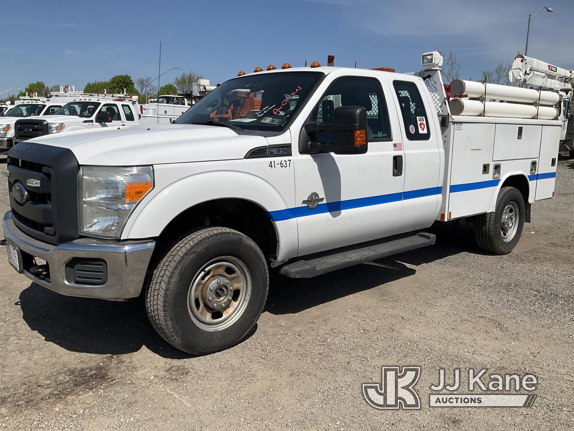 (Plymouth Meeting, PA) 2013 Ford F350 4x4 Extended-Cab Service Truck Runs & Moves, Missing Rear Seat