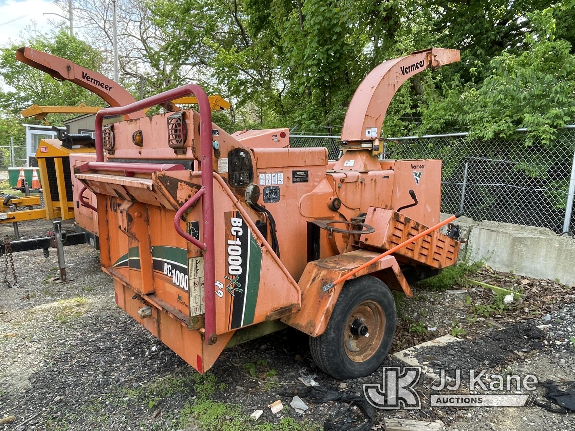 (Plymouth Meeting, PA) 2013 Vermeer BC1000XL Chipper (12in Drum) Bad Engine Not Running Condition Un