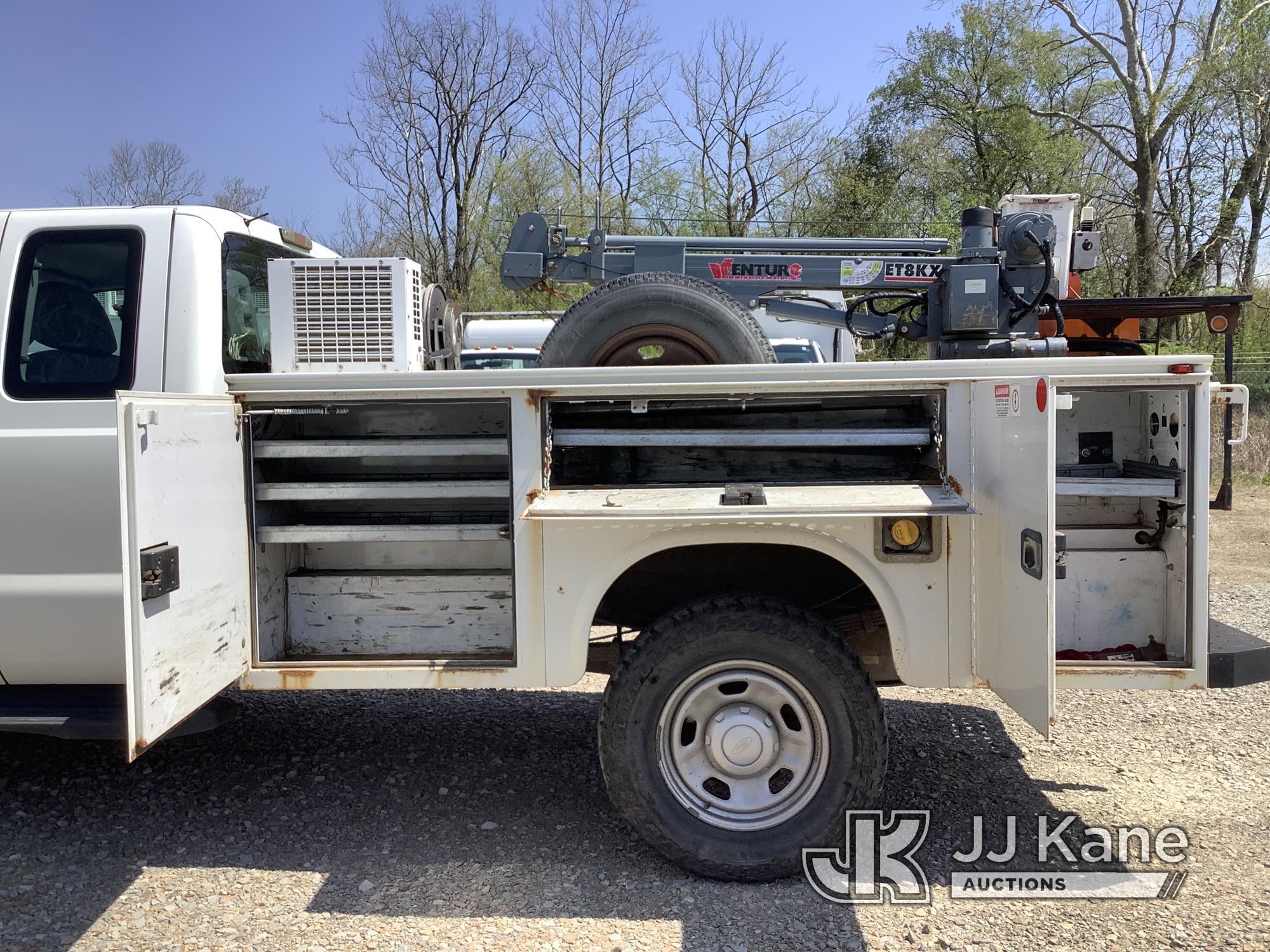 (Smock, PA) 2011 Ford F350 4x4 Extended-Cab Service Truck Runs & Moves, Rust Damage, Crane Condition