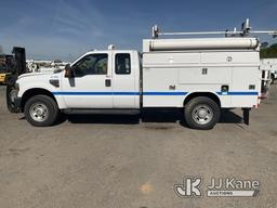 (Plymouth Meeting, PA) 2010 Ford F350 4x4 Extended-Cab Enclosed Service Truck Runs & Moves, Check En