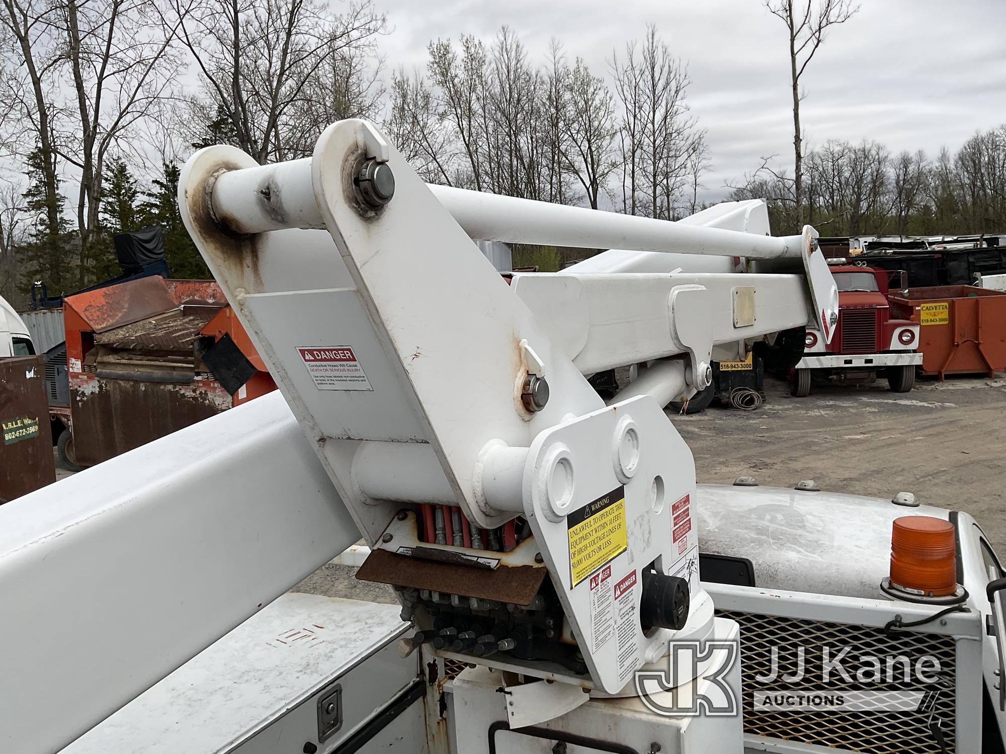 (Catskill, NY) ETI ETC40IH, Articulating & Telescopic Bucket Truck mounted behind cab on 2016 RAM 55