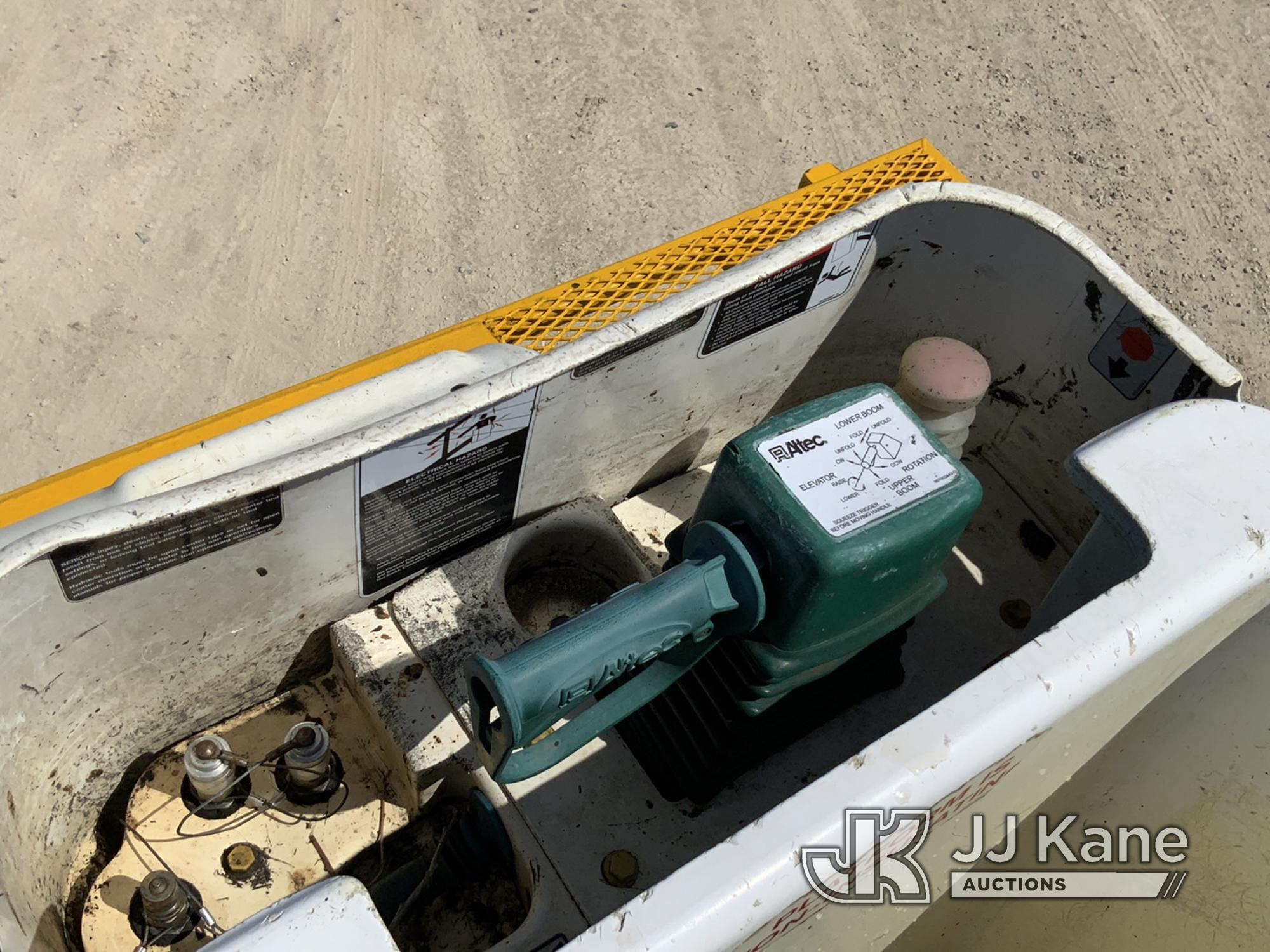 (Charlotte, MI) Altec LR760E70, Over-Center Elevator Bucket Truck mounted behind cab on 2015 Ford F7