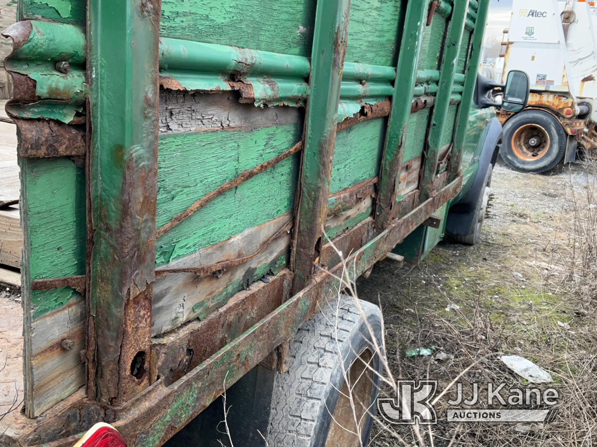 (Rome, NY) 2007 Ford F550 4x4 Flatbed Truck Not Running, Condition Unknown, Cranks, Body & Rust Dama