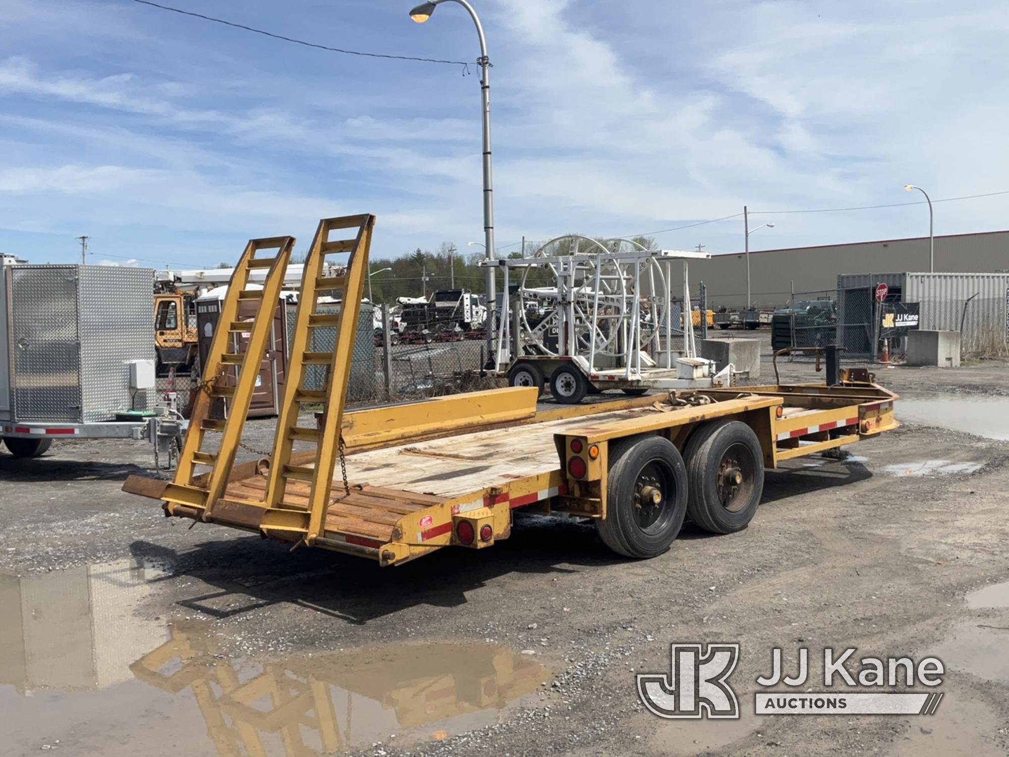 (Rome, NY) 2016 Belshe T16 T/A Tagalong Flatbed Trailer Body & Rust Damage