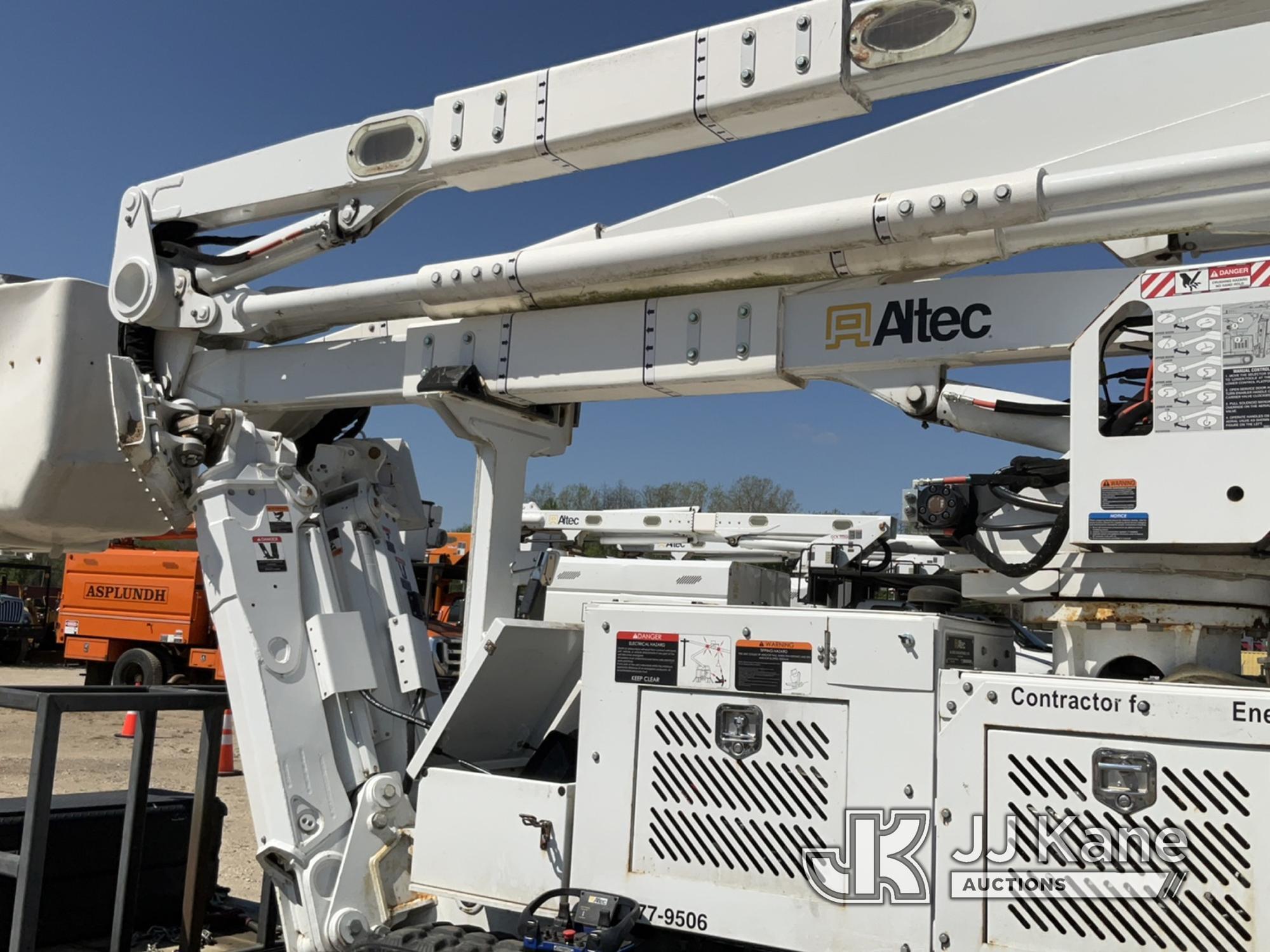 (Charlotte, MI) Altec TDA58, Articulating & Telescopic Bucket mounted on 2019 Altec TDA58 Crawler Ba