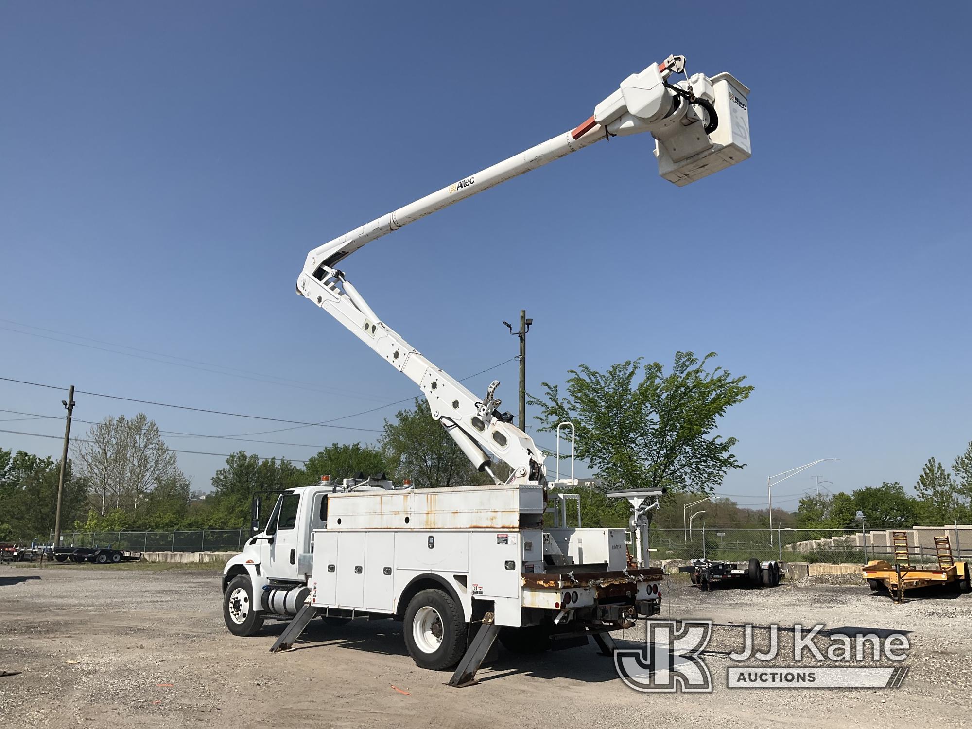 (Plymouth Meeting, PA) Altec AA55-MH, Material Handling Bucket Truck rear mounted on 2017 Internatio