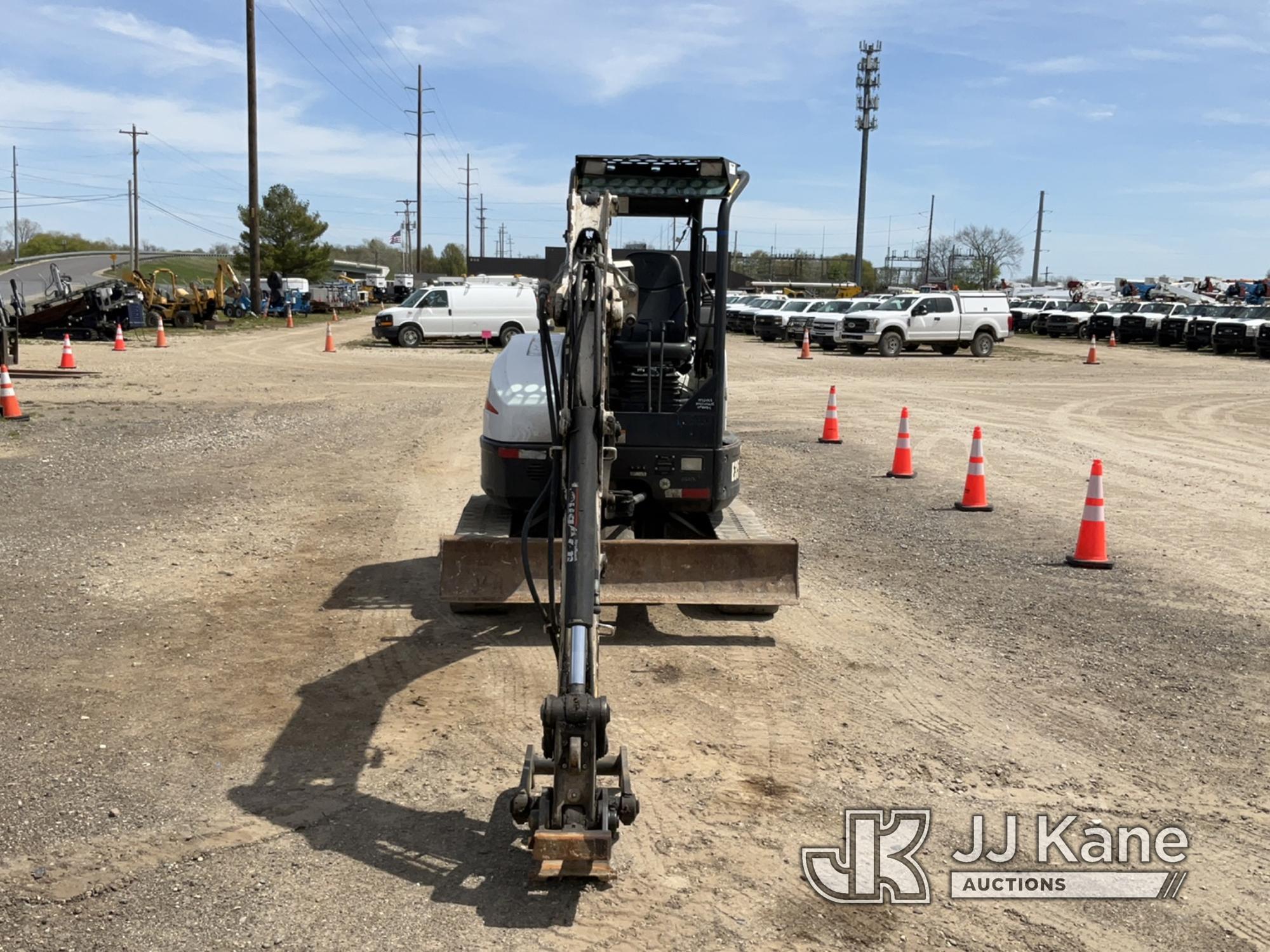 (Charlotte, MI) 2013 Bobcat E35 Mini Hydraulic Excavator Runs, Moves, Operates