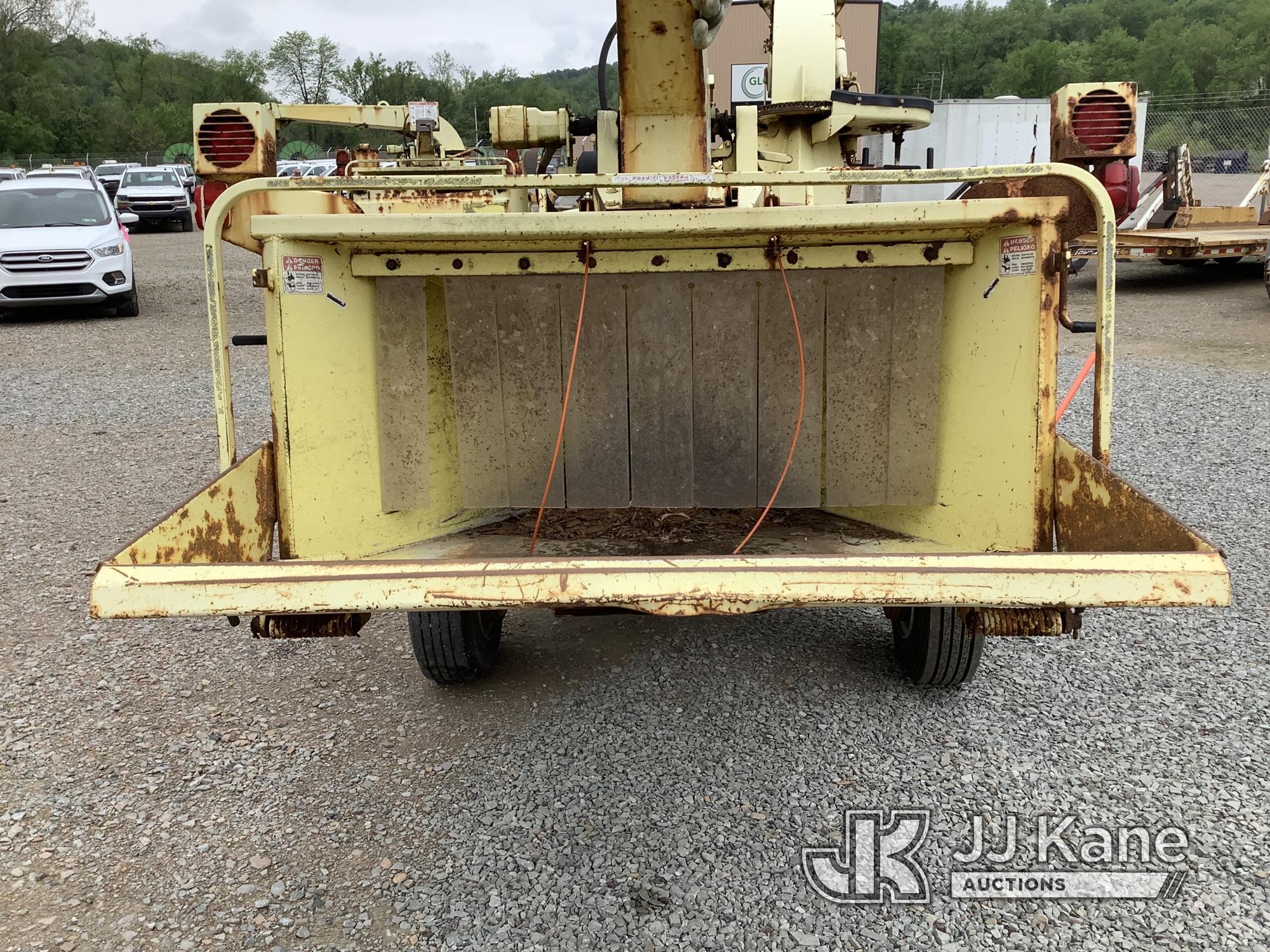 (Smock, PA) 2011 Bandit 200 Portable Chipper (12in Disc) Not Running, Operational Condition Unknown,