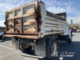 (Jurupa Valley, CA) 1991 International 4900 T/A Dump Truck Runs & Moves, Damaged Light bulb & Housin