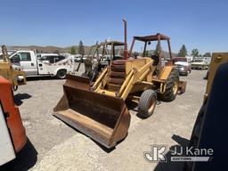 (Jurupa Valley, CA) 1989 Case Tractor Utility Tractor Loader Runs & Moves