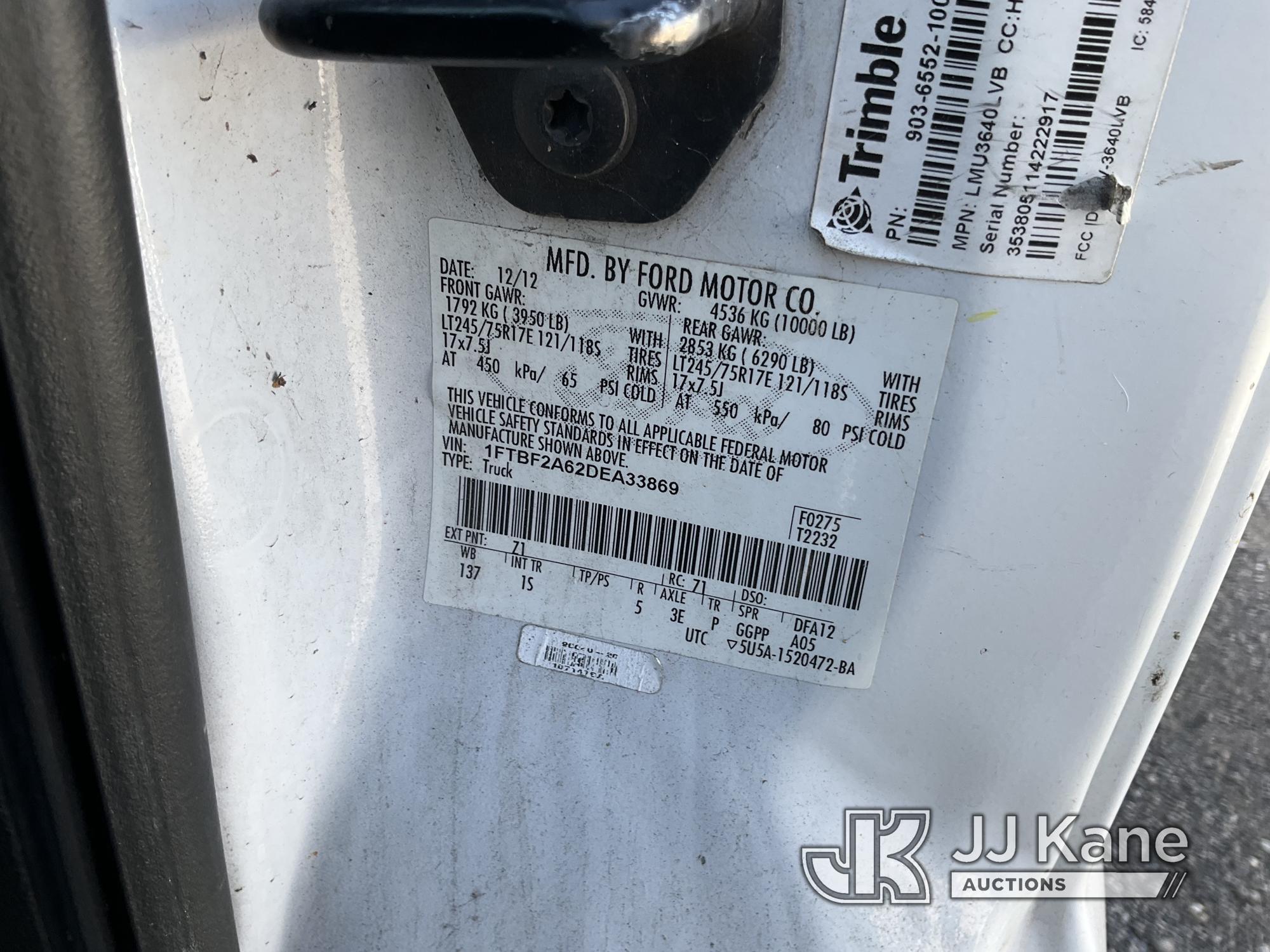 (Jurupa Valley, CA) 2013 Ford F-250 SD Regular Cab Pickup 2-DR Runs, Moves, Broken Cabinet, Front En