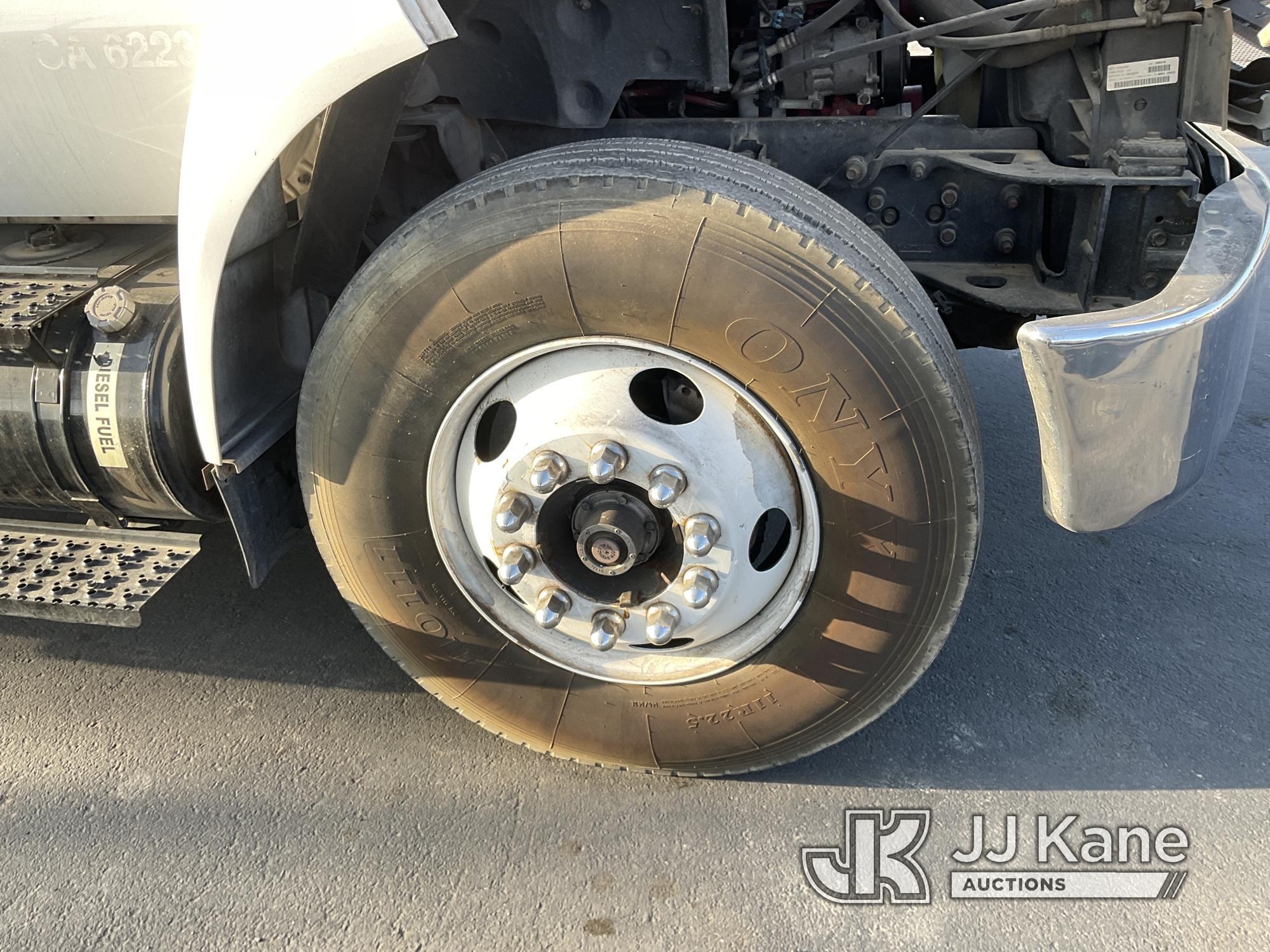 (Jurupa Valley, CA) 2010 Ford F650 Van Body Truck Runs & Moves, Must Be Registered Out Of State Due