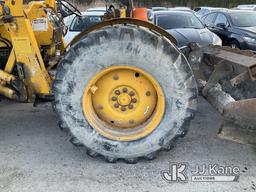 (Jurupa Valley, CA) 1994 Massey Ferguson 50EX Tractor Loader Runs & Moves Stater Gets Stuck