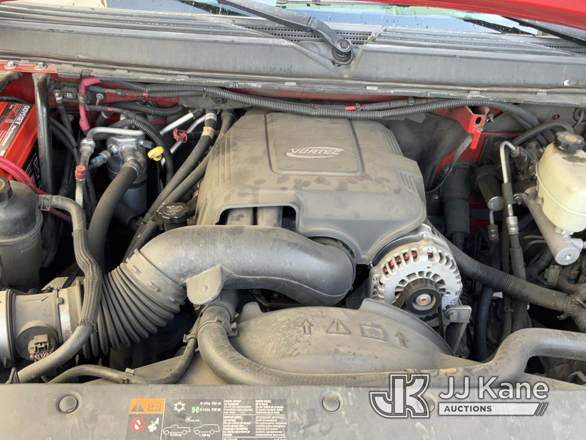 (Jurupa Valley, CA) 2007 Chevrolet Suburban Sport Utility Vehicle Runs & Moves, Interior Stripped Of