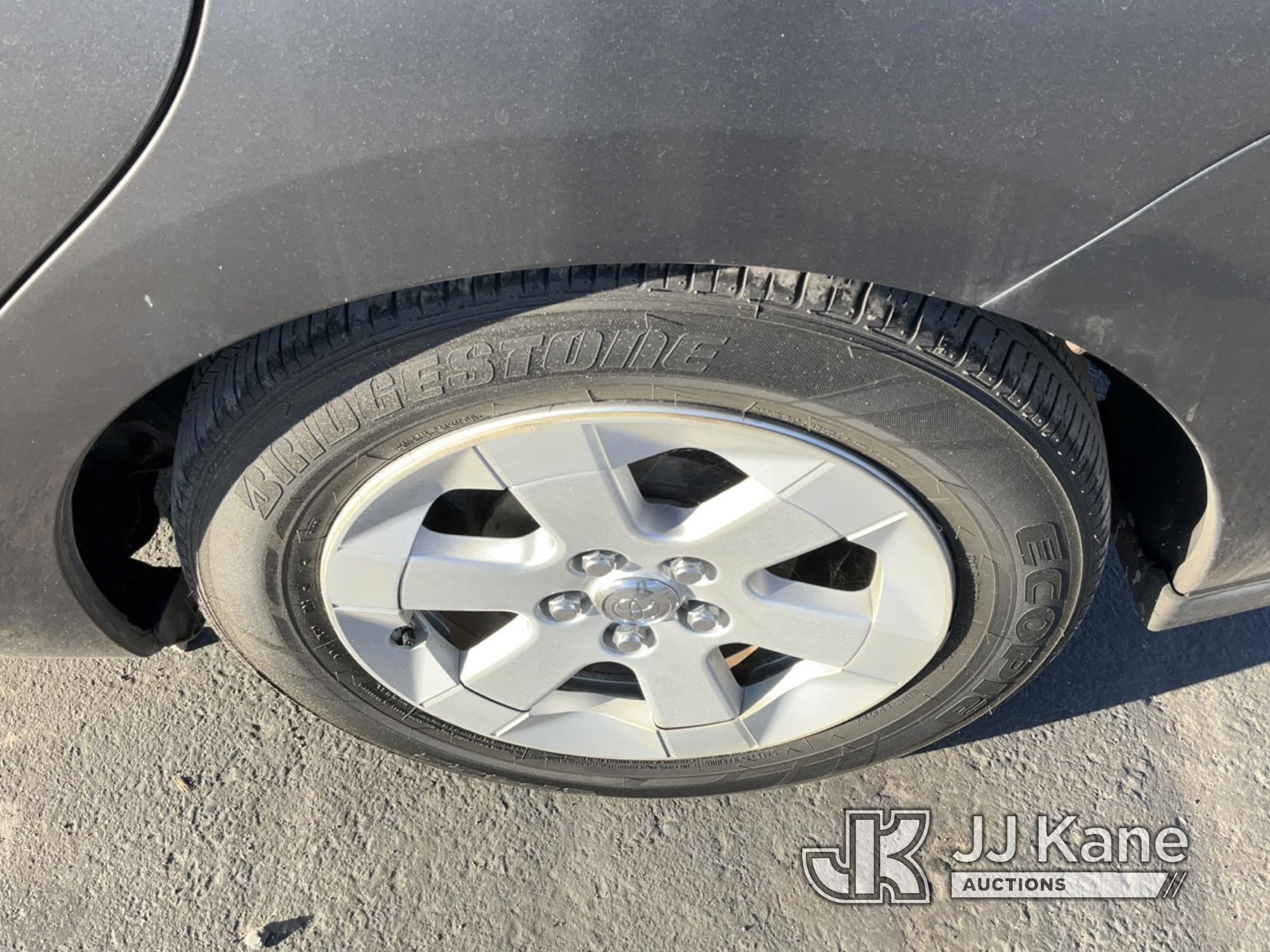(Jurupa Valley, CA) 2007 Toyota Prius Hybrid 4Door Liftback Runs Rough, Paint Damage