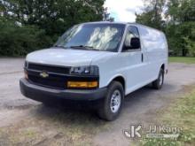 (Graysville, AL) 2019 Chevrolet Express G2500 Cargo Van Runs & Moves) (Jump To Start, Hole In Driver