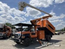 Altec LRV55, Over-Center Bucket Truck mounted behind cab on 2010 Ford F750 Chipper Dump Truck Runs &