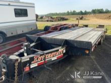 2014 Interstate 40DLA T/A Tagalong Equipment Trailer Moves, Operates) (Minor Body Damage) (Seller St