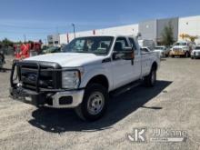 (Portland, OR) 2016 Ford F350 4x4 Extended-Cab Pickup Truck Runs & Moves