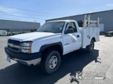 2003 Chevrolet Silverado 2500HD 4x4 Service Truck Runs & Moves