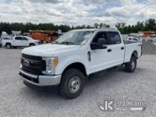 2017 Ford F250 4x4 Crew-Cab Pickup Truck Runs & Moves) (Check Engine Light On, Body Damage, Cracked 