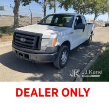 2011 Ford F150 4x4 Extended-Cab Pickup Truck Runs & Moves) (Passenger Door Does Not Shut Properly.