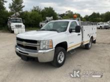 2009 Chevrolet Silverado 2500HD 4x4 Service Truck Runs & Moves