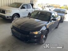 2017 Dodge Charger Police Package 4-Door Sedan Runs & Moves, Interior Is Stripped Of Parts, Paint Da