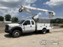 Altec AT40G, Articulating & Telescopic Bucket Truck mounted on 2016 Ford F550 4x4 Service Truck Runs