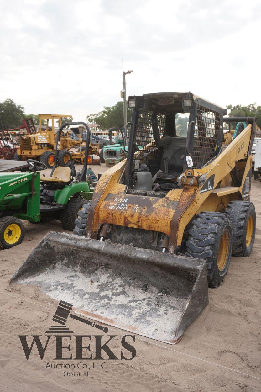 CAT 268B SKID STEER (R)