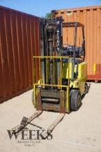 CLARK C500 30 FORKLIFT SN Y23515750 3000LB CAPACITY