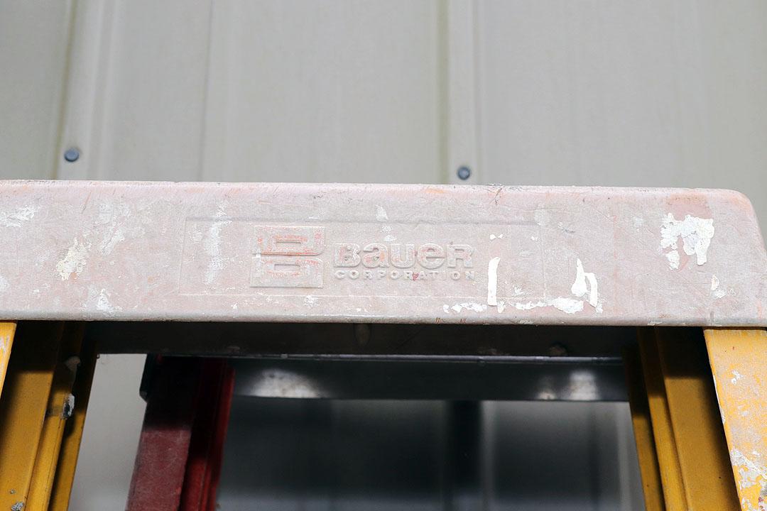 Aluminum & Fiberglass Ladders