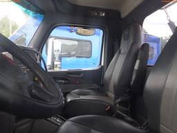 5-08248 (Trucks-Tractor)  Seller: Gov-Hillsborough County B.O.C.C. 2017 PTRB 567