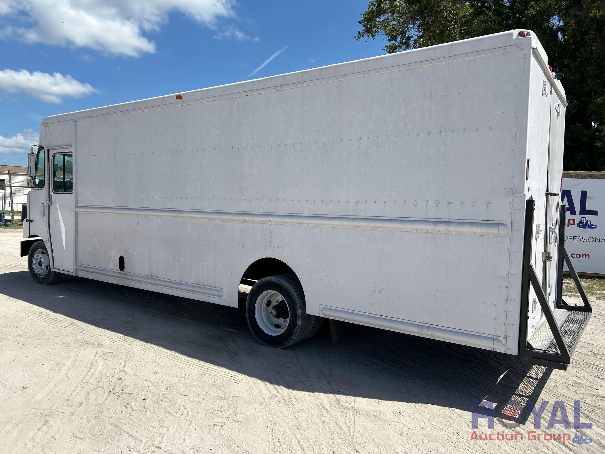 2005 Freightliner MT55 Step Van Truck