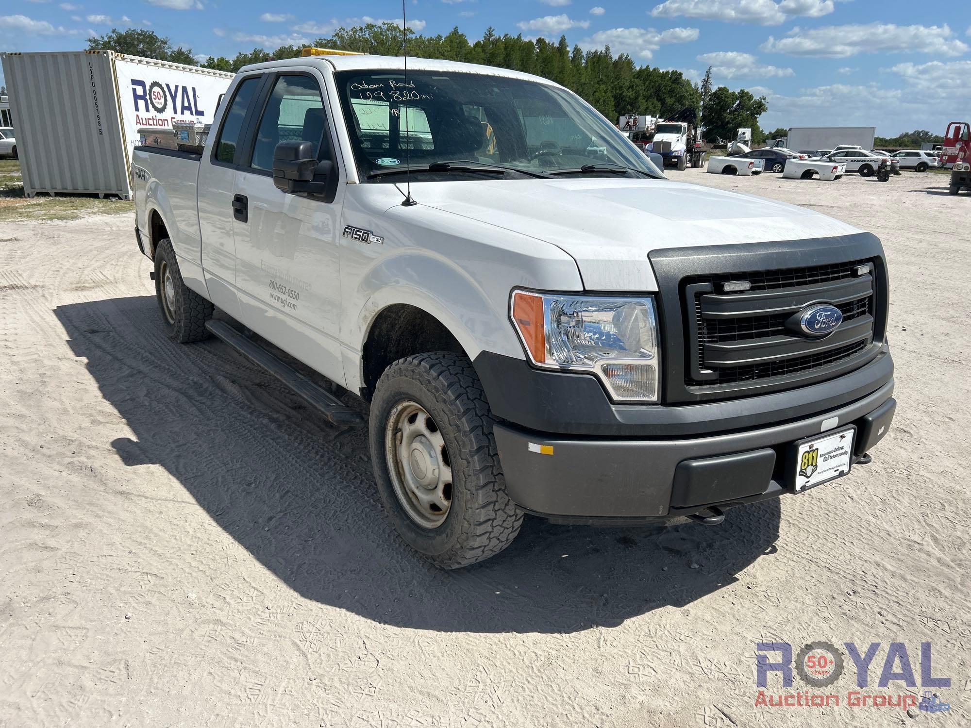 2013 Ford F-150 4x4 Ext. Cab Pickup Truck