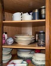 contents of kitchen cabinet every day dishes