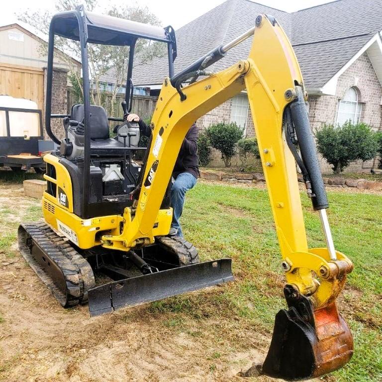 2017 Caterpillar 301.7DCR excavator
