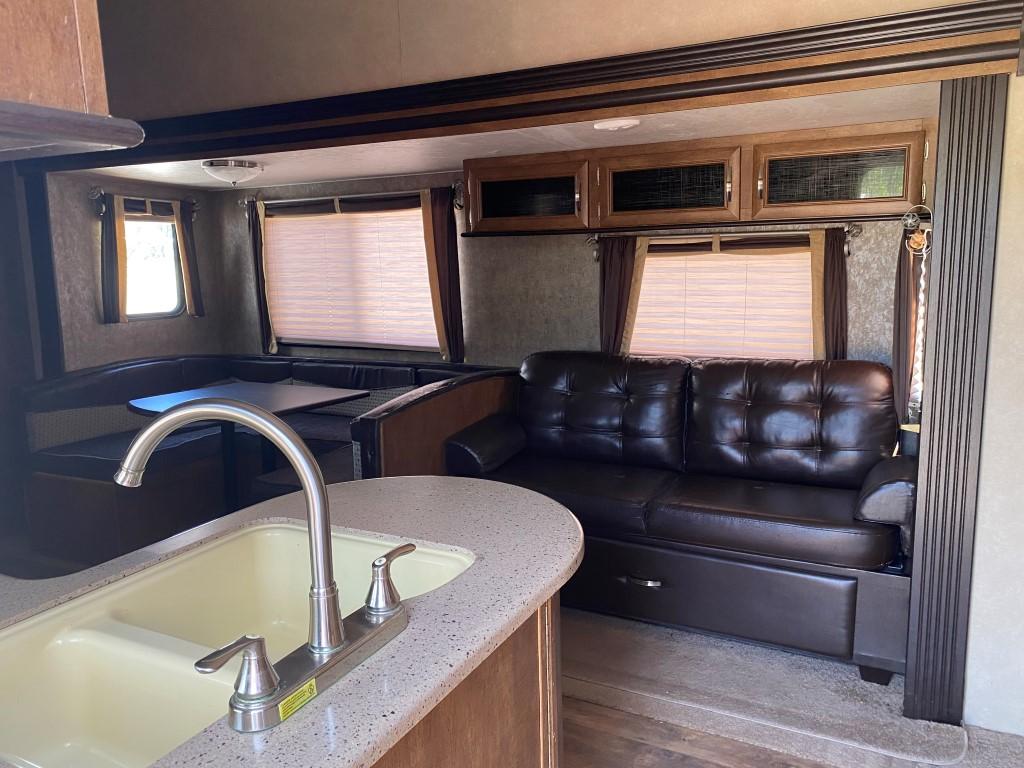 2018 Salem by Forest River 33BHOK 5th wheel camper