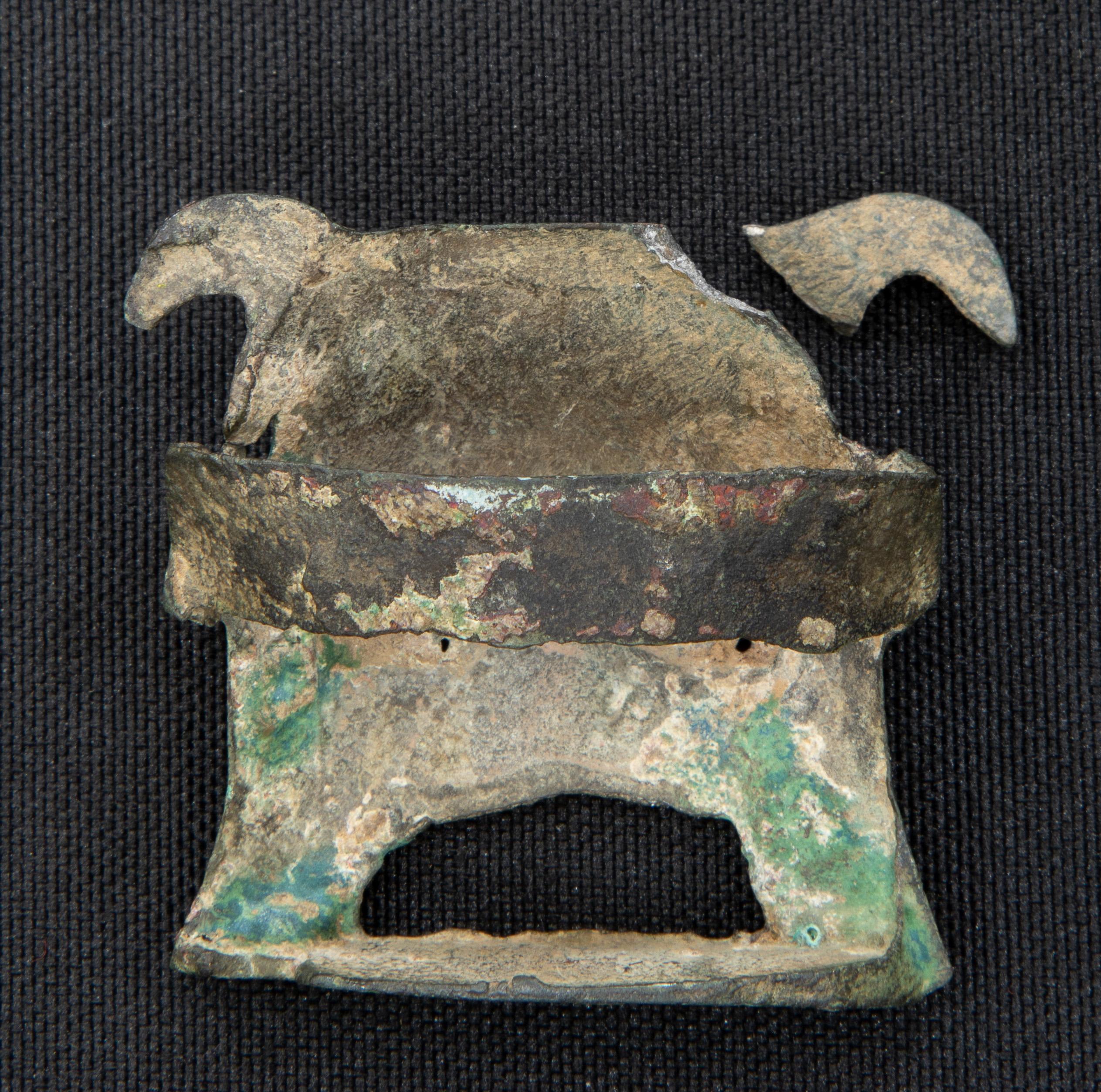 Chinese Eastern Zhou Dynasty Bronze Figure Taotie Mask