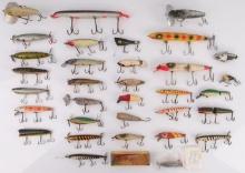 LOT OF 34 VINTAGE WOODEN FISHING LURES