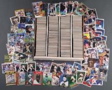 LARGE LOT OF OVER 2600 MLB SLEEVED CARDS