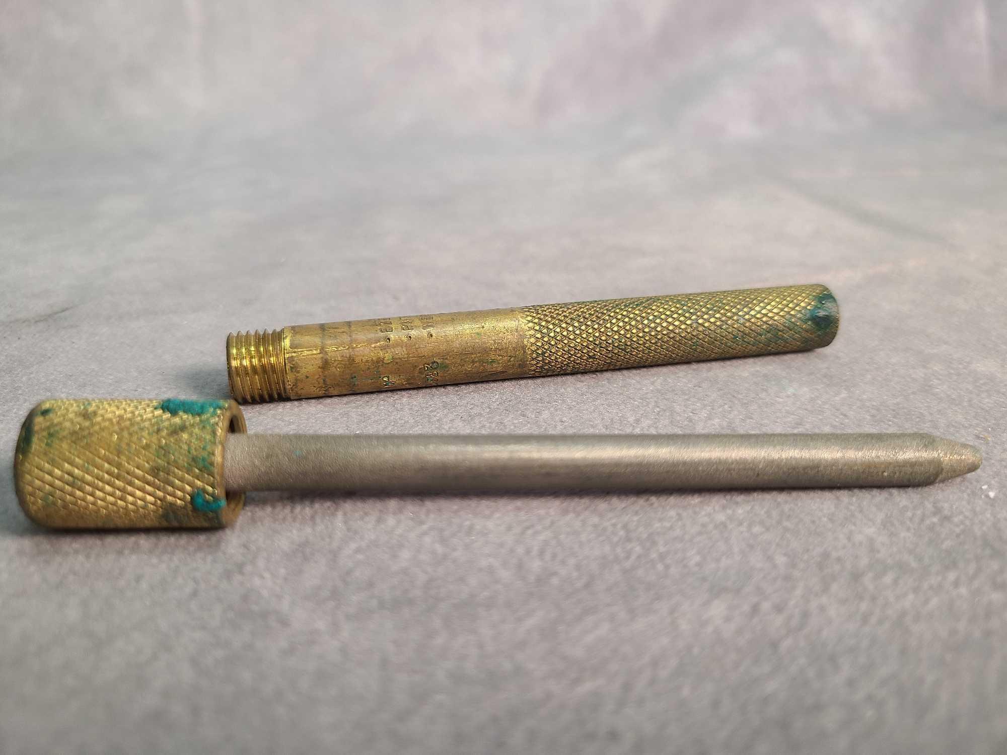 DIAMOND SHARPENING ROD WITH BRASS OLDER AND LEATHER SHEATH