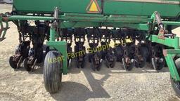 GREAT PLAINS 1515 BEAN DRILL