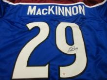 Nathan Mackinnon of the Colorado Avalanche signed autographed hockey jersey PAAS COA 622