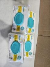 PAMPERS Sensitive Wipes