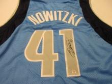 Dirk Nowitzki of the Dallas Mavericks signed autographed basketball jersey PAAS COA 393